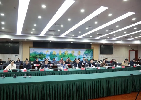 广西部署耕地；ず秃由铰袒占渥ㄏ罟婊僭旃ぷ “破局”耕林空间矛盾